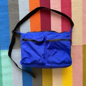 Baggu large cargo crossbody (lapis)